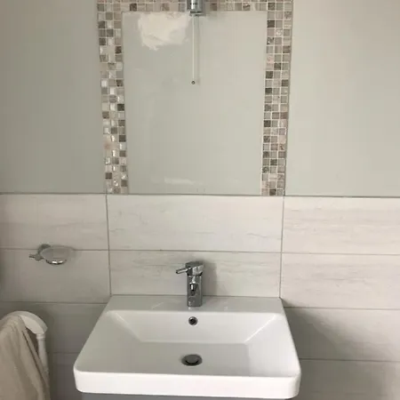 Nocleg ze śniadaniem Capard *